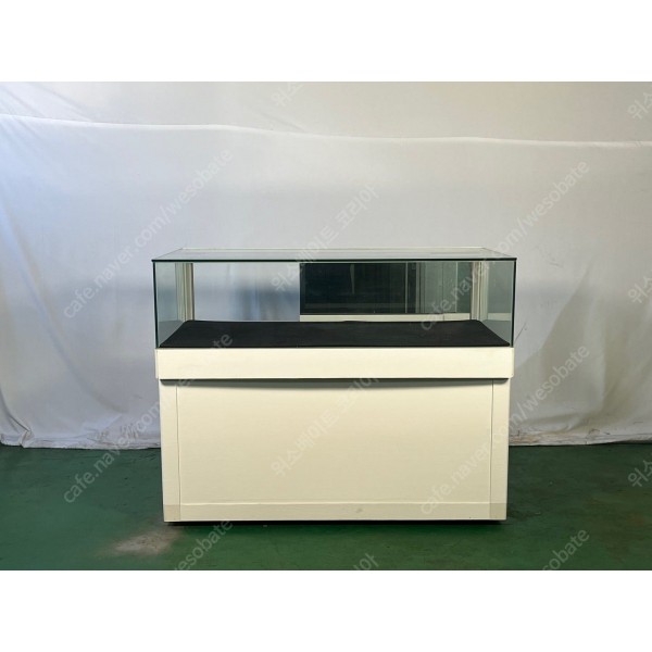 LED 화이트 전시 쇼케이스