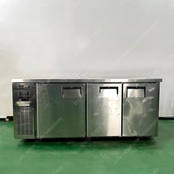 부성 간냉식 테이블 냉장냉동고